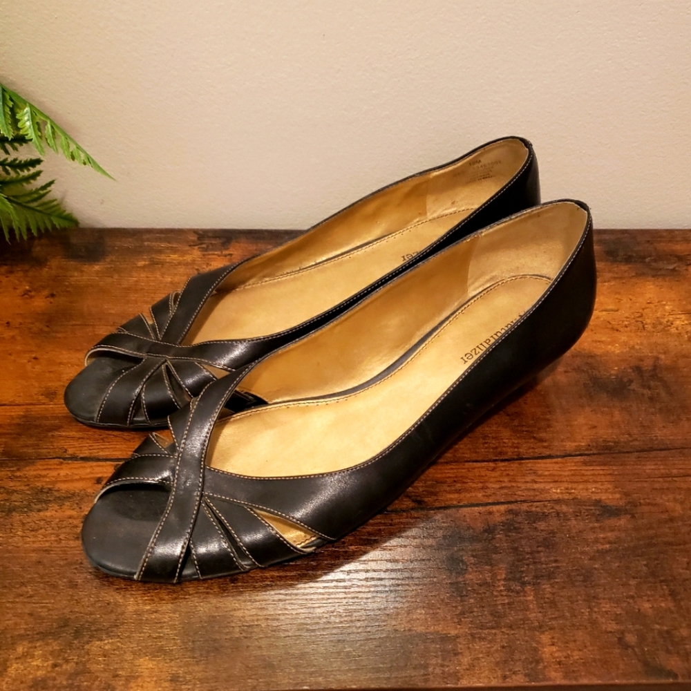 Naturalizer Wedges, size 10
